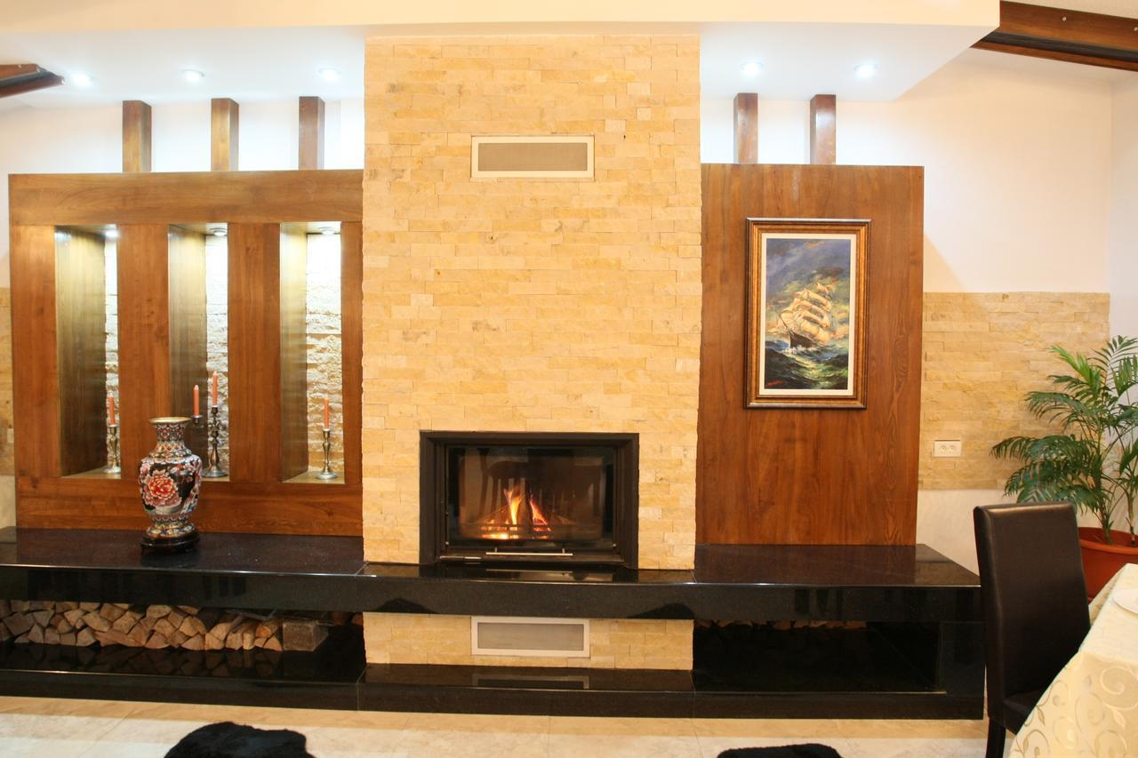 Izvin Hotel Roco מראה חיצוני תמונה
