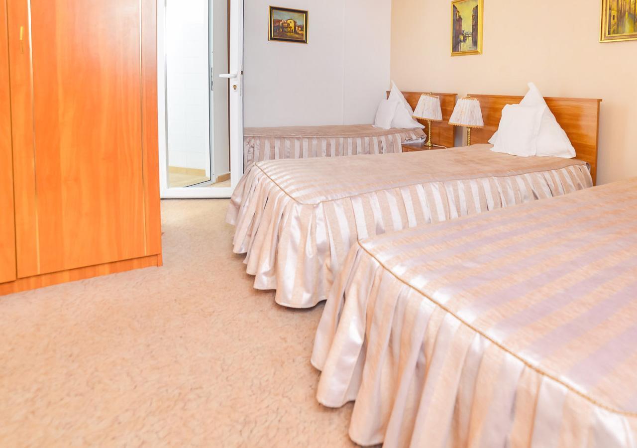 Izvin Hotel Roco מראה חיצוני תמונה
