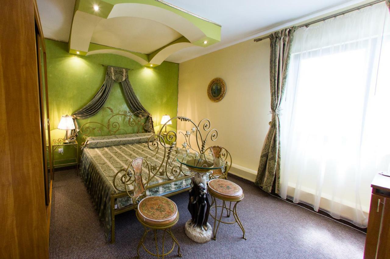 Izvin Hotel Roco מראה חיצוני תמונה